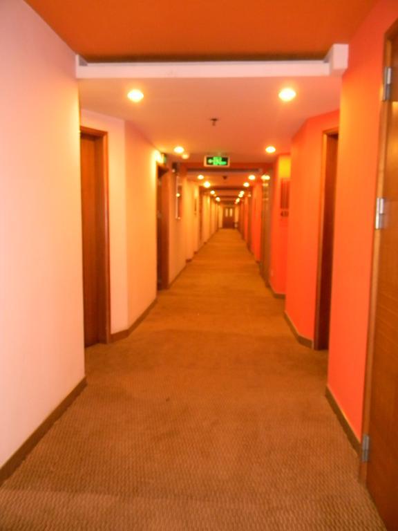 Yanjiang East Garden Inn Guangzhou Exterior foto