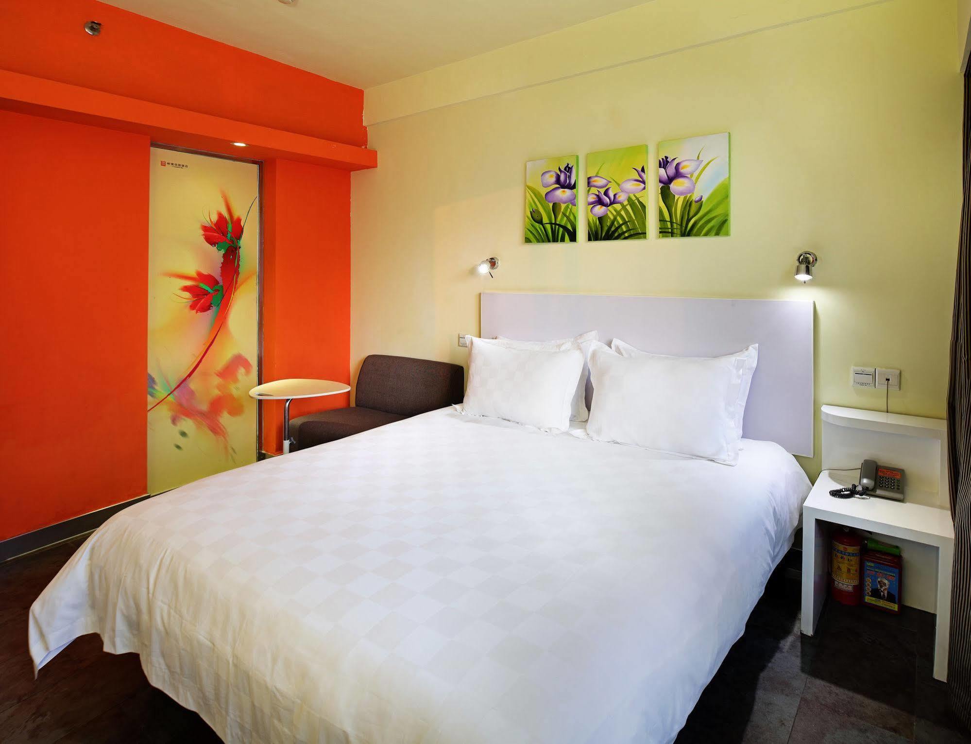 Yanjiang East Garden Inn Guangzhou Exterior foto