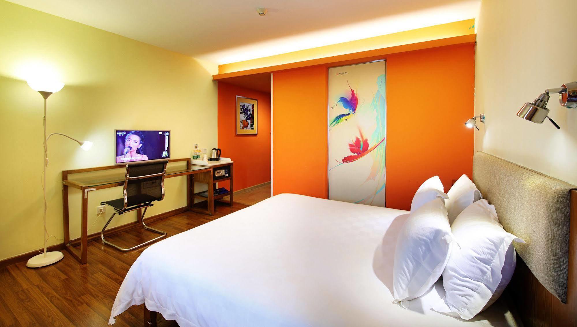 Yanjiang East Garden Inn Guangzhou Exterior foto